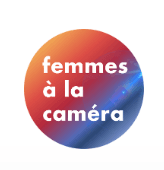 Femmes à la caméra